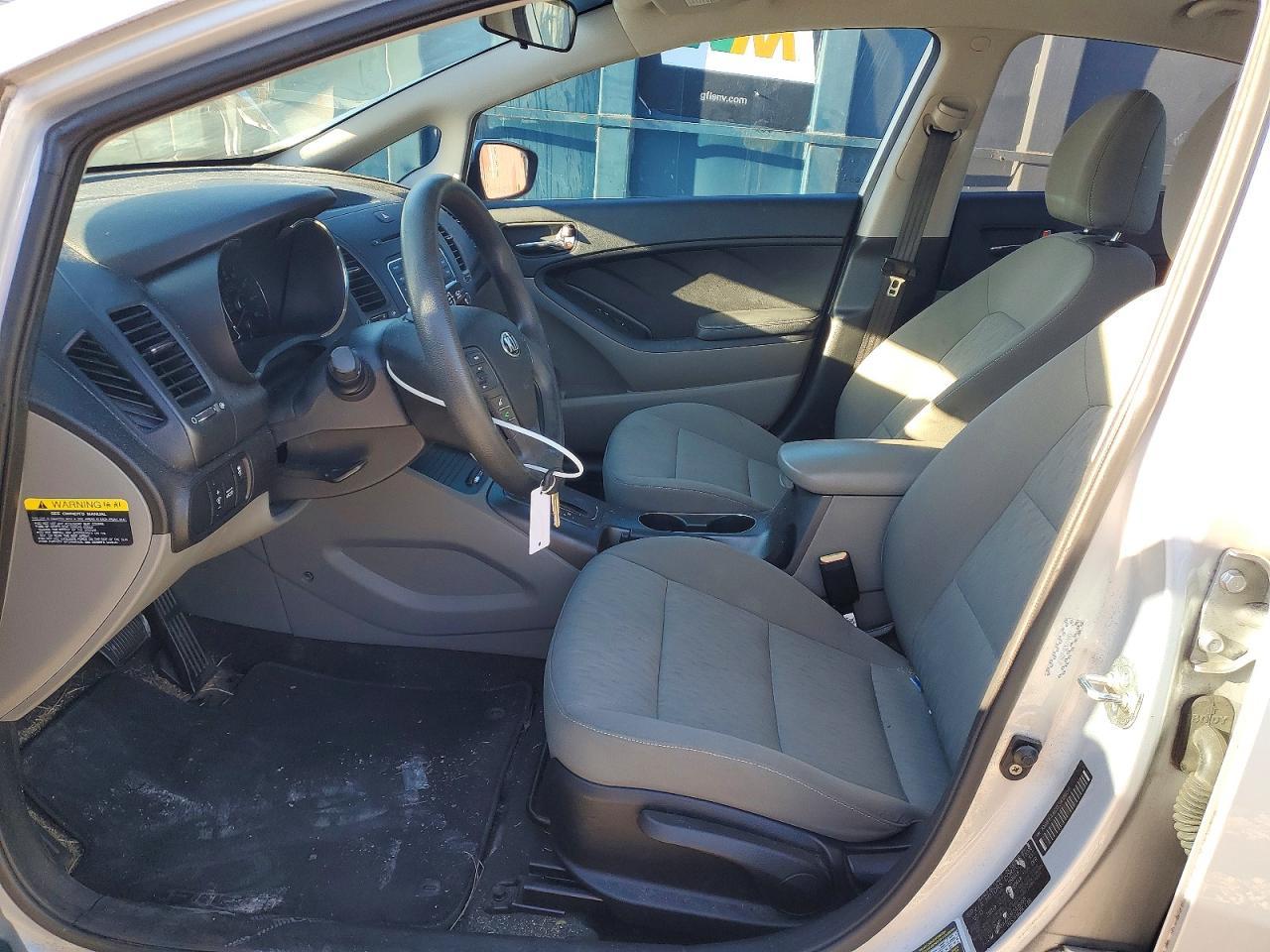 2015 KIA Forte lx