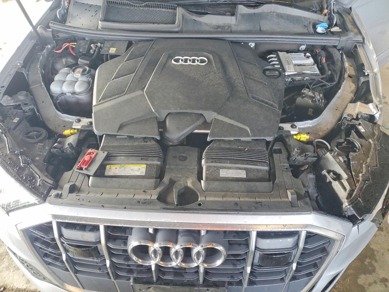 2020 Audi Q7 Premium Plus