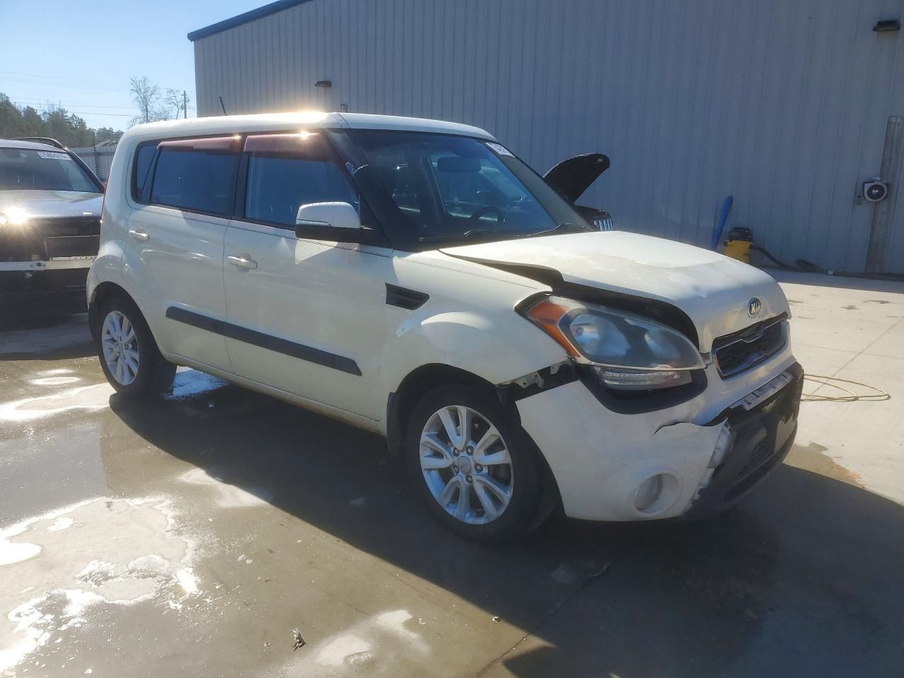 2013 KIA Soul +