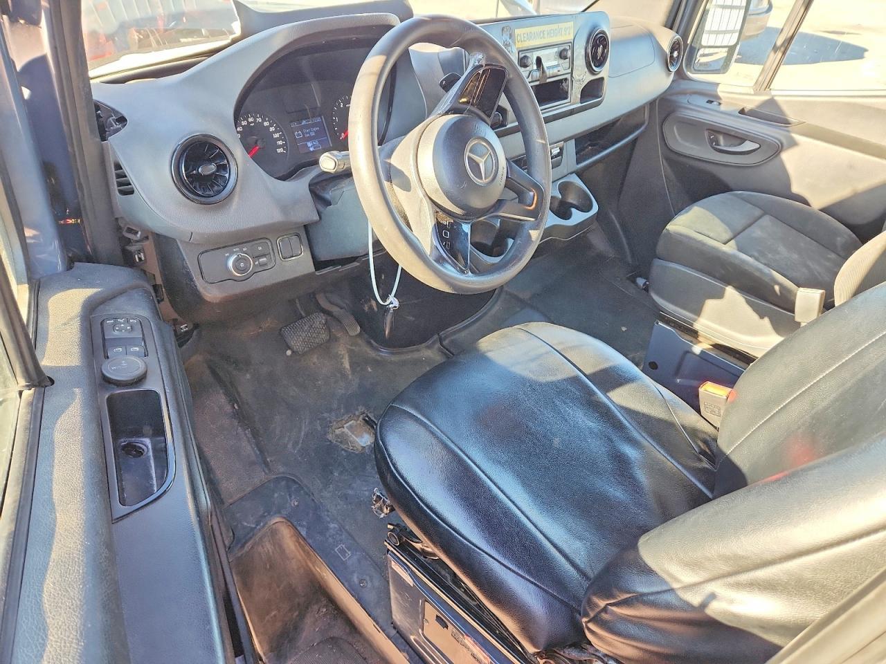 2019 Mercedes-Benz 2019 Mercedes Benz Sprinter 2500 Delivery Van