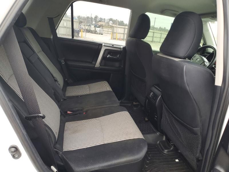 2016 Toyota 4runner SR5