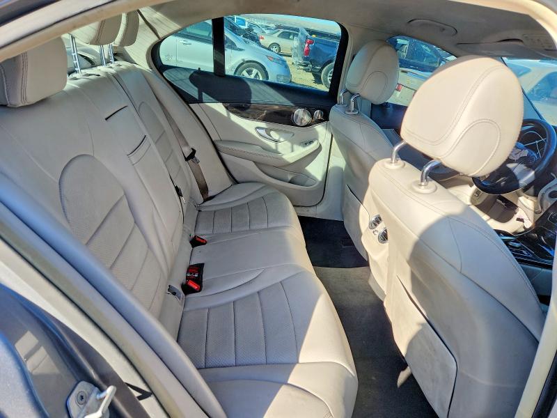 2015 Mercedes-Benz C300