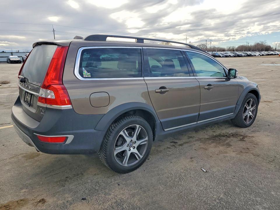 2014 Volvo Xc70 T6