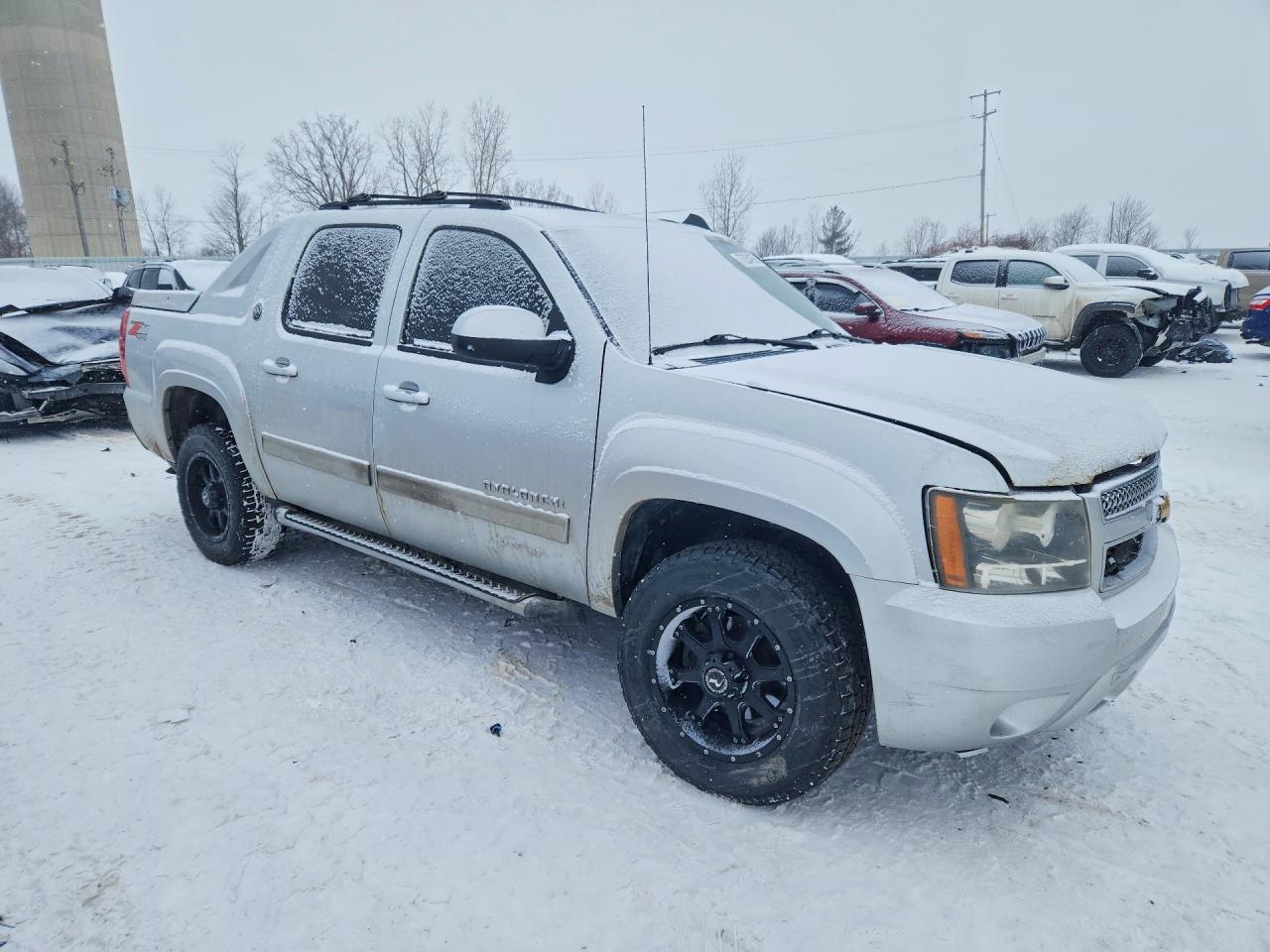 2013 Chevrolet Avalanche lt