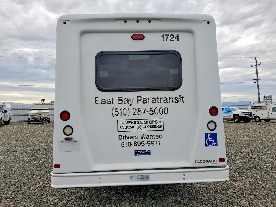2017 Ford E450 Shuttle bus