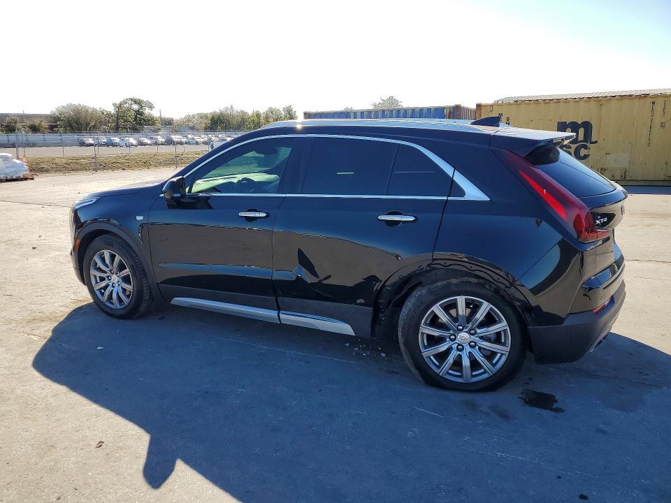 2020 Cadillac XT4 Premium Luxury