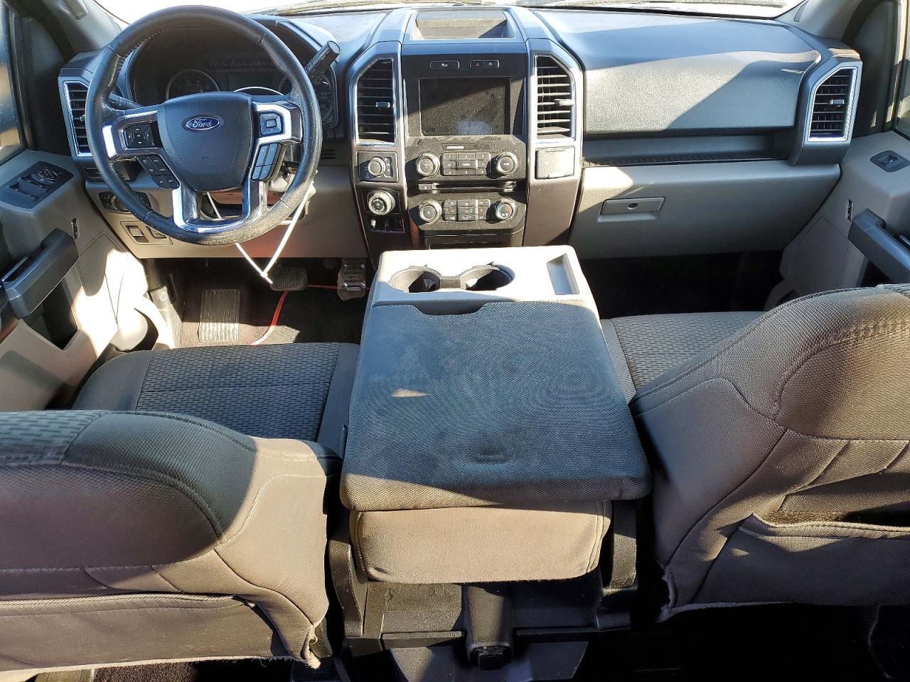 2016 Ford F150 XLT