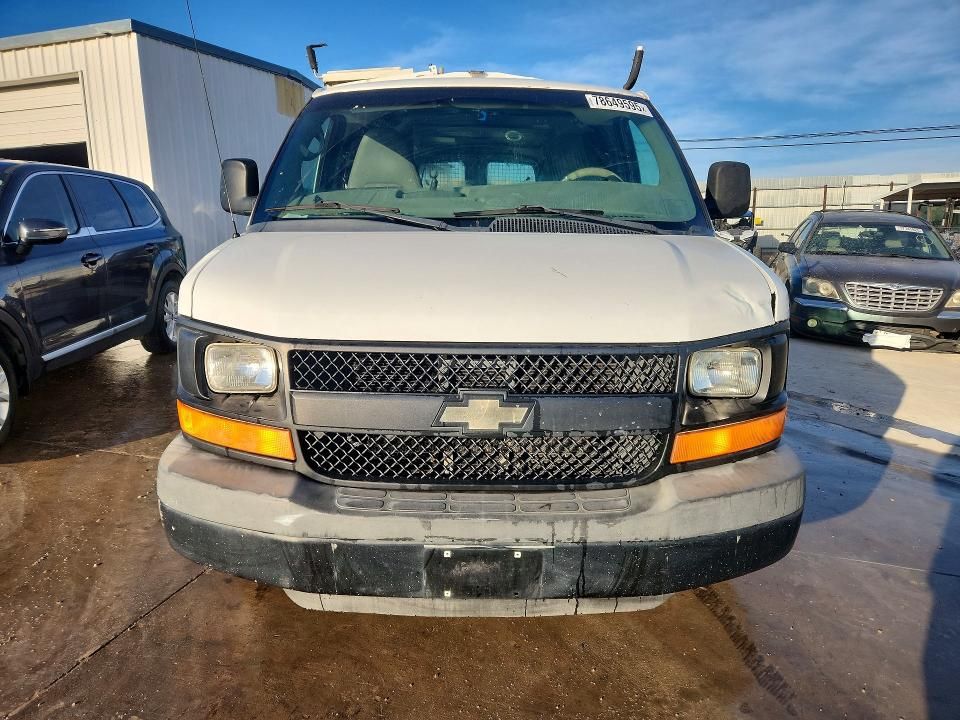 2013 Chevrolet Express G2500