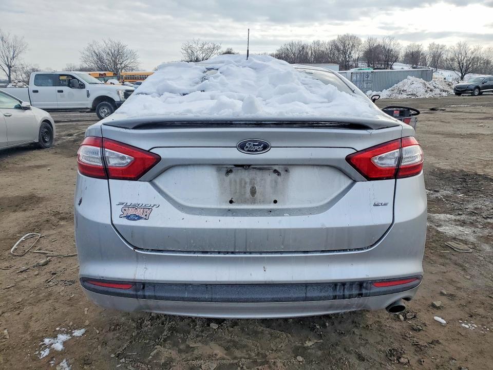2015 Ford Fusion se
