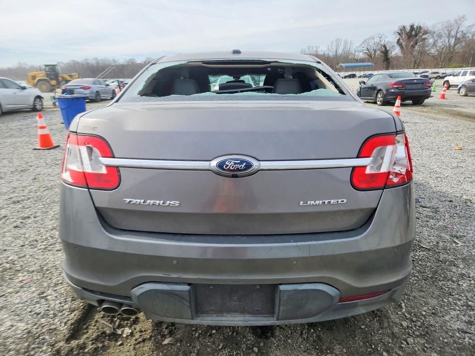 2011 Ford Taurus Limited