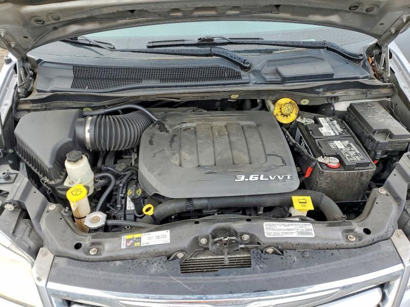 2014 Chrysler Town & Country Touring