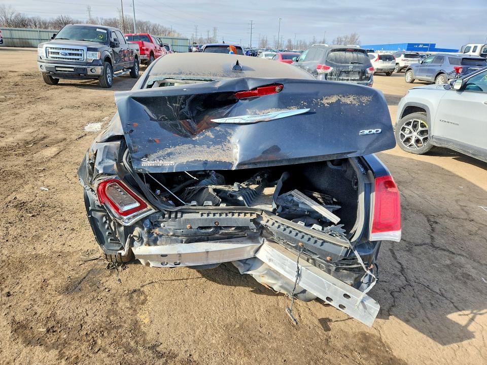 2015 Chrysler 300 Limited