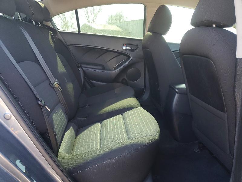 2017 KIA Forte lx