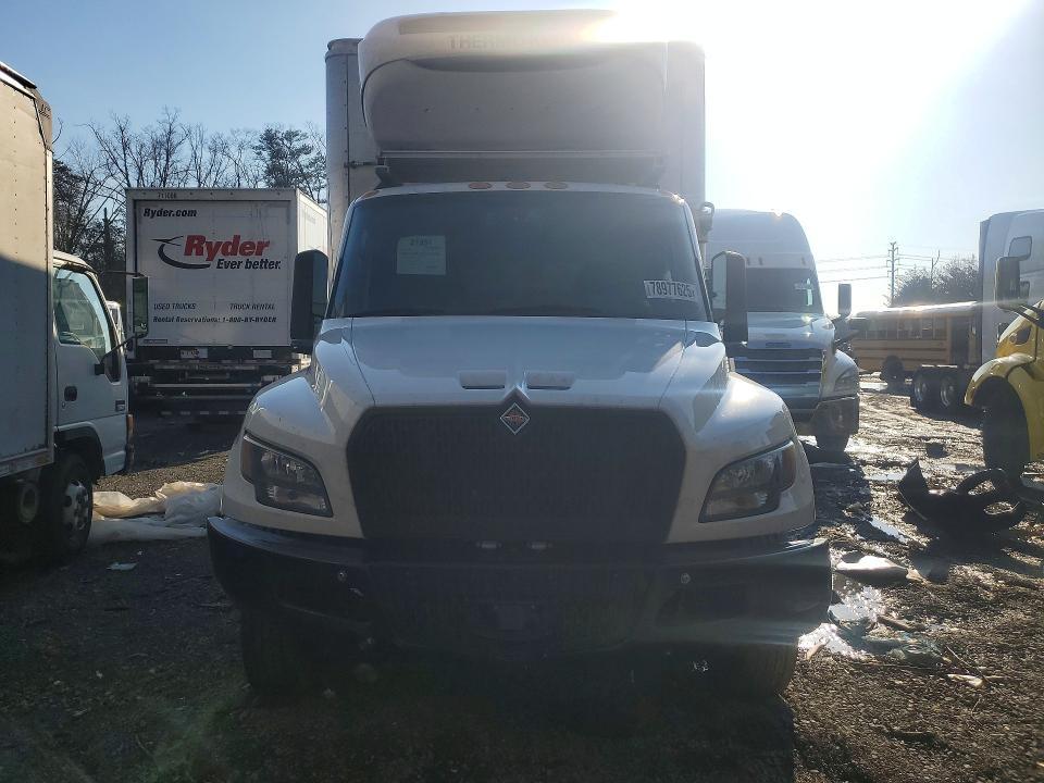 2026 International MV607 Refrigerated BOX Truck