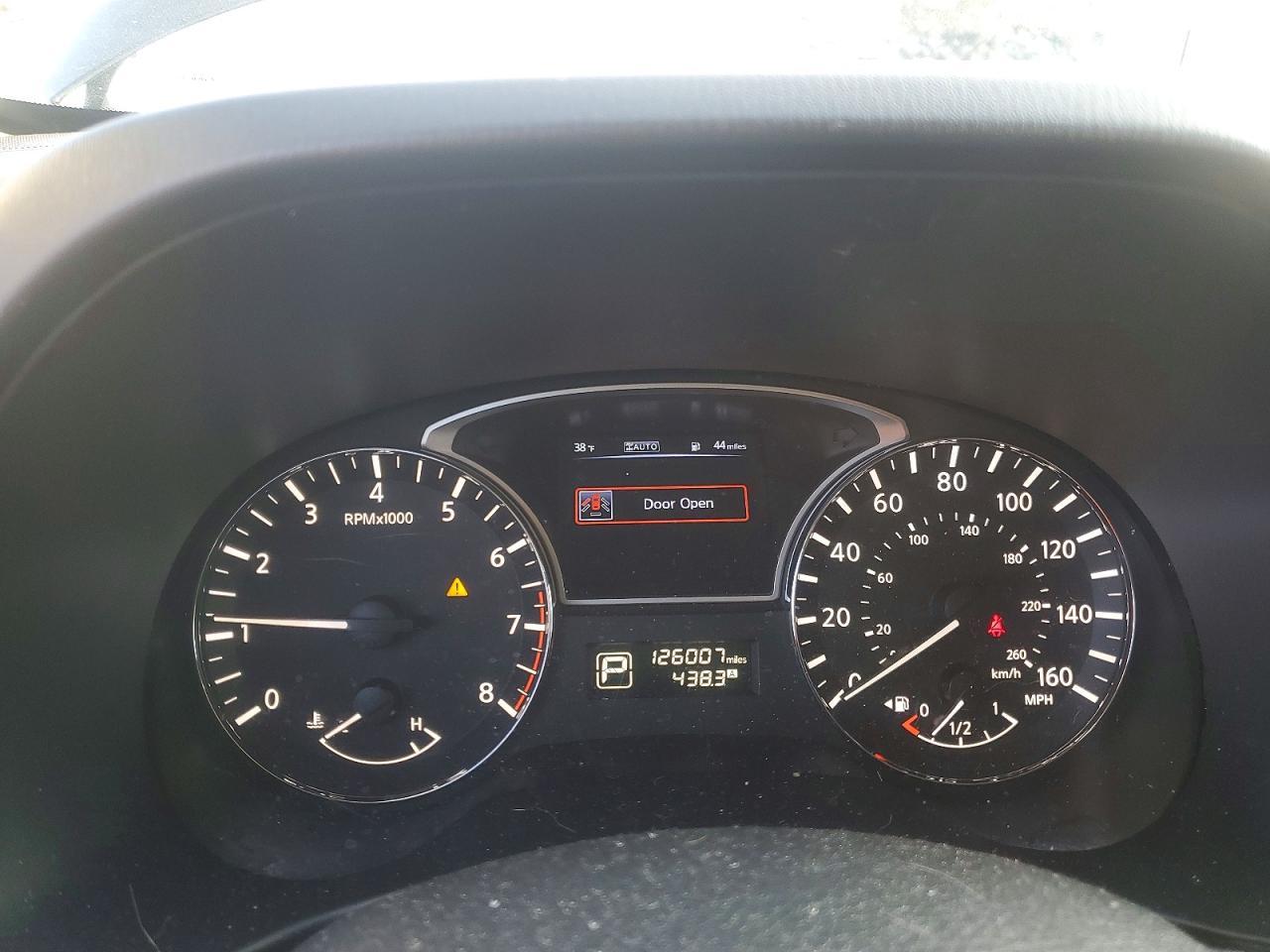 2015 Nissan Pathfinder s