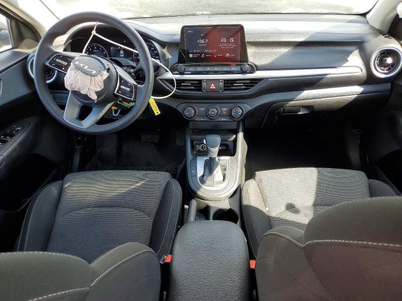2023 KIA Forte lx