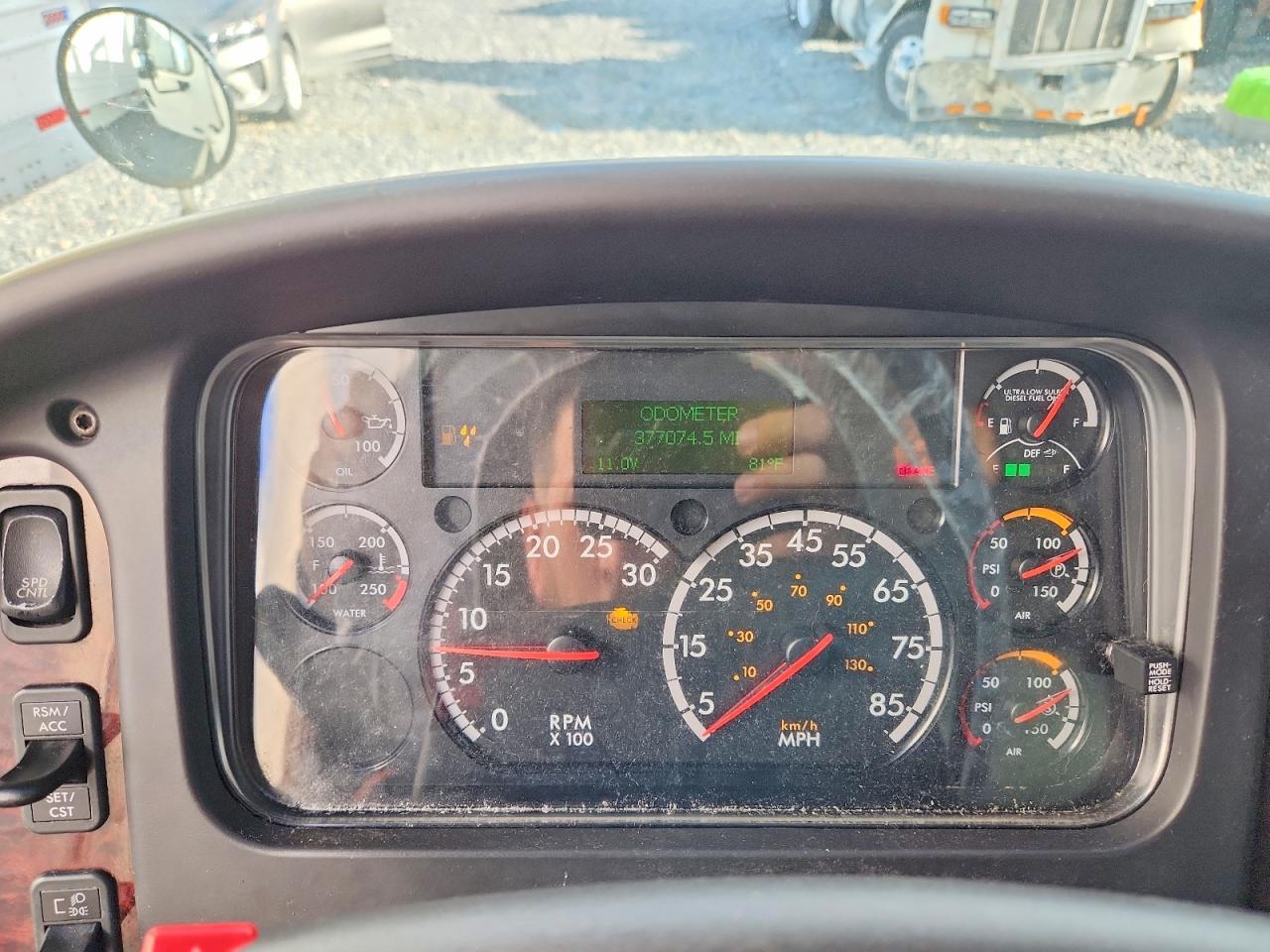2020 Freightliner Business Class M2 BOX Truck