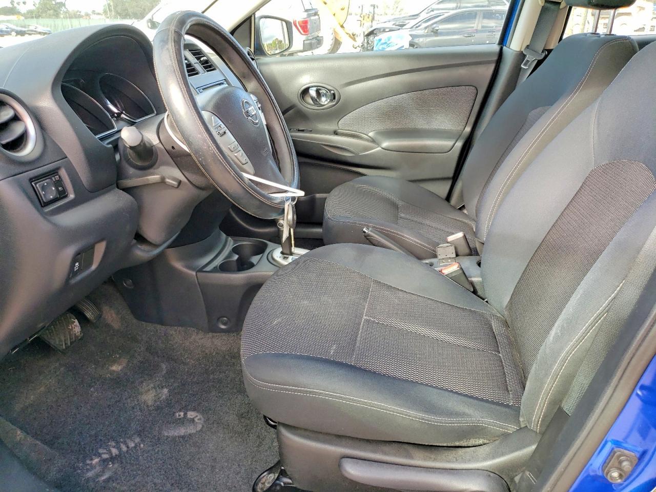 2015 Nissan Versa s