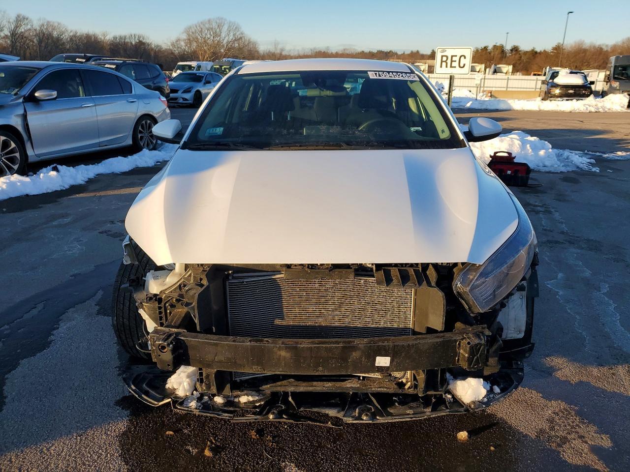 2023 KIA Forte lx