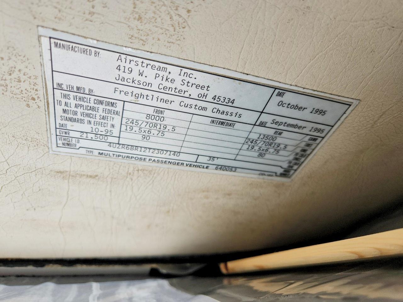 1996 Airstream Land Yacht RV