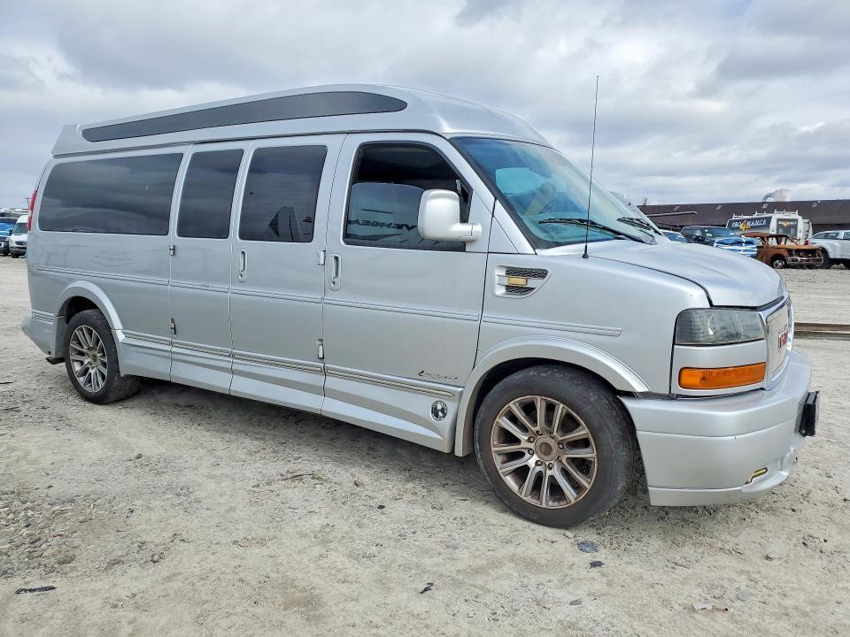 2020 GMC Savana G2500