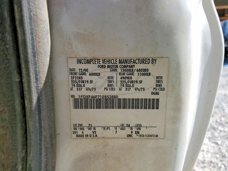 2001 Ford F450 Super Duty Flatbed Truck