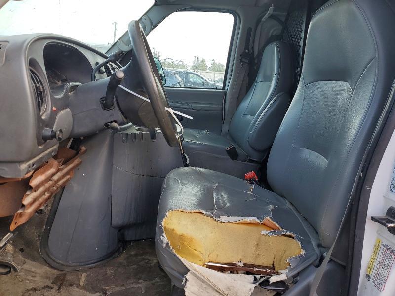 2005 Ford E250 Delivery Van