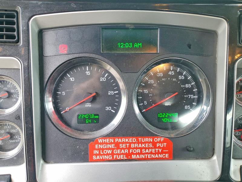 2012 Kenworth T660 Semi Truck