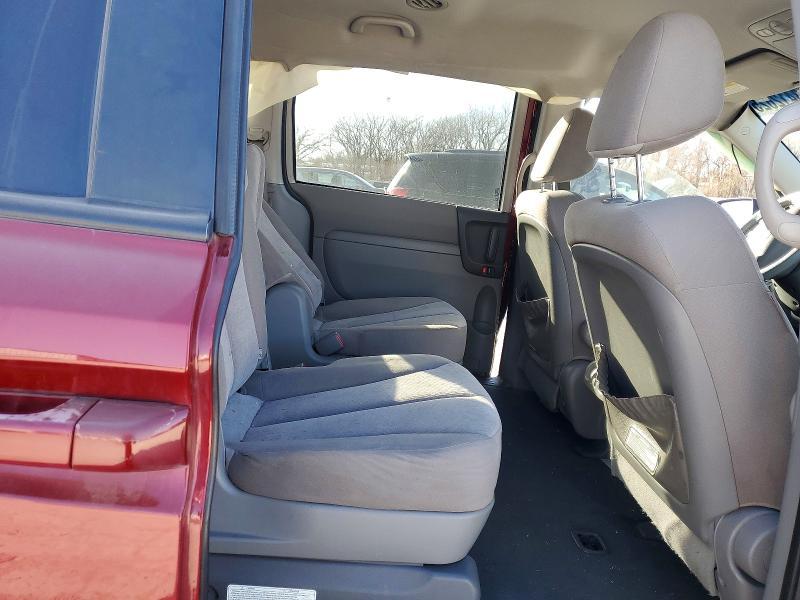 2012 KIA Sedona lx