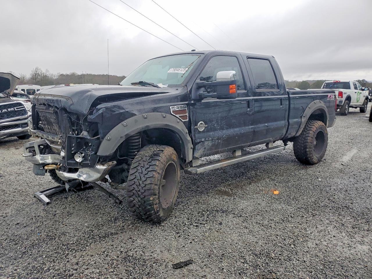 2010 Ford 2014 RAM 3500 Laram