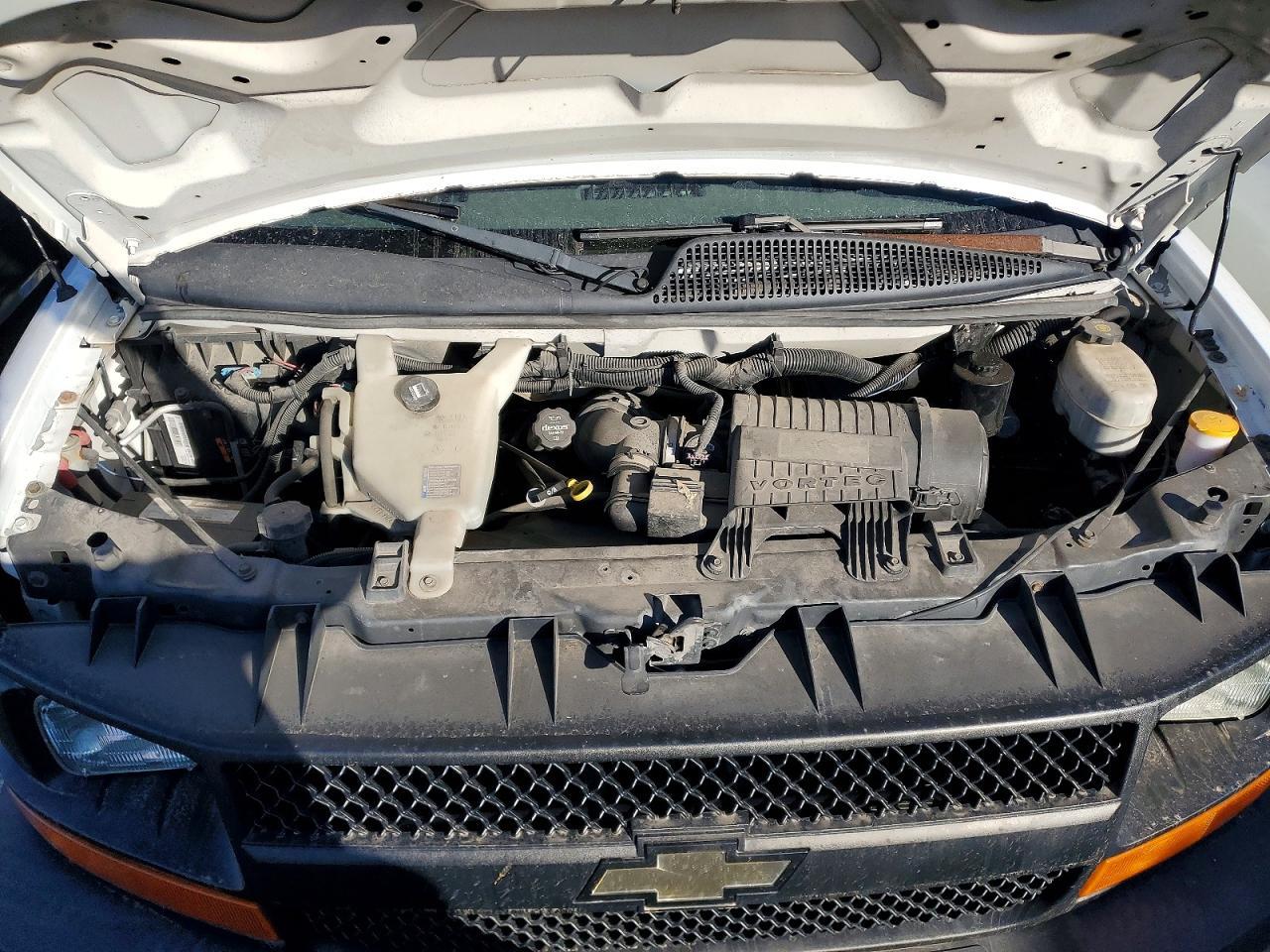 2013 Chev Rolet Express G2500 Utility / Service Van