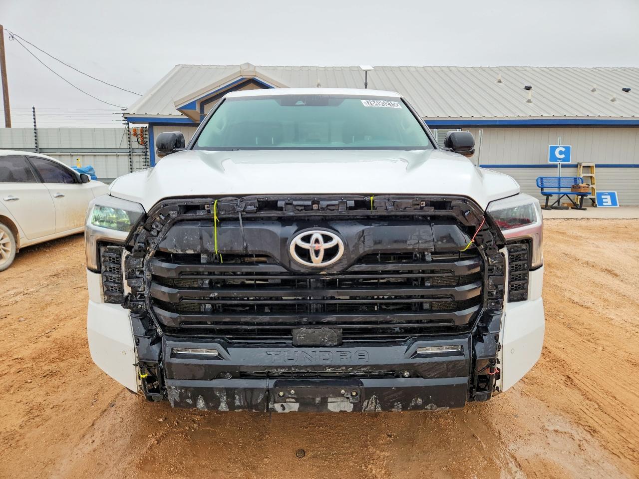 2023 Toyota Tundra Double cab sr