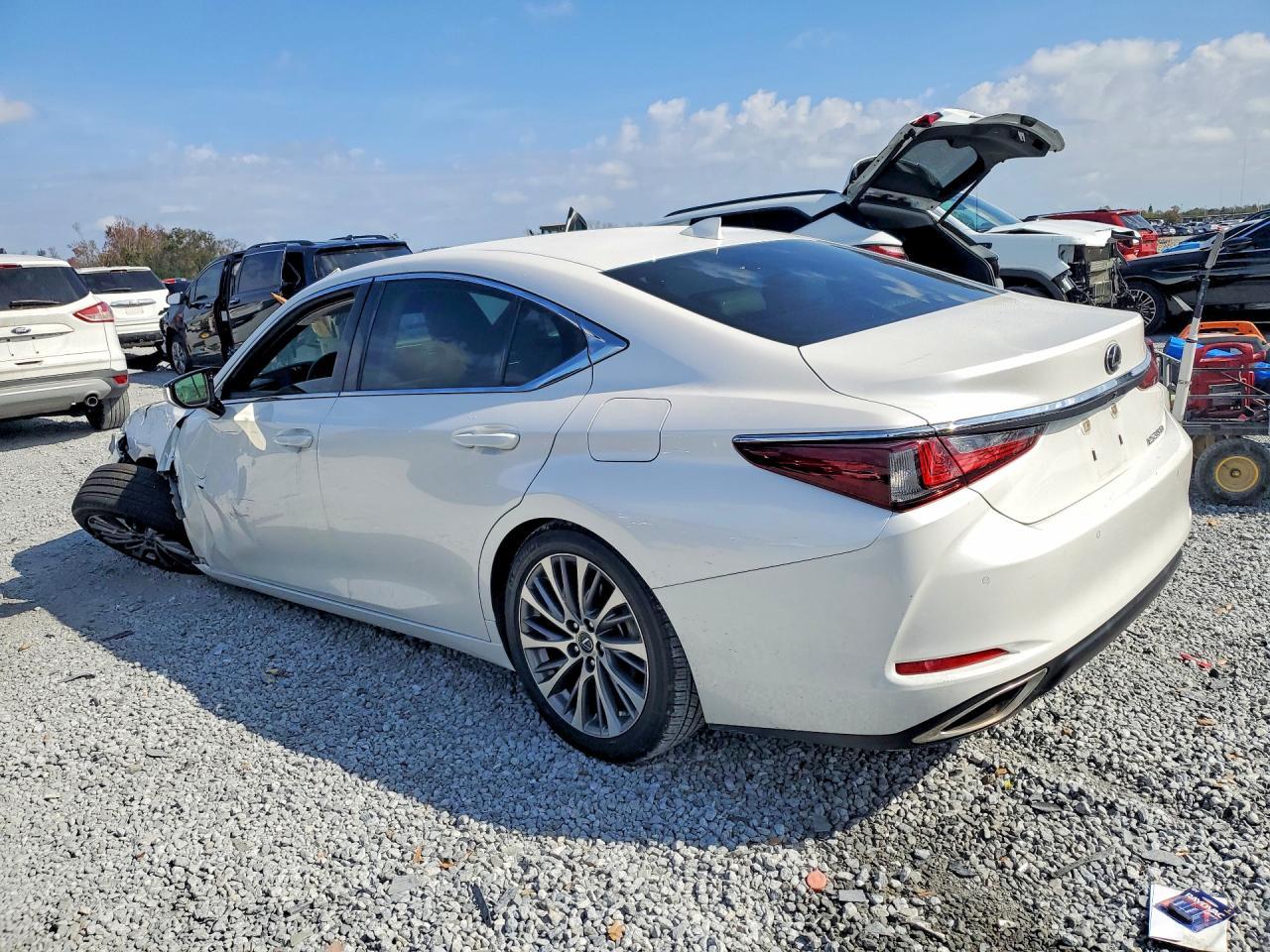 2021 Lexus Es 350 Base