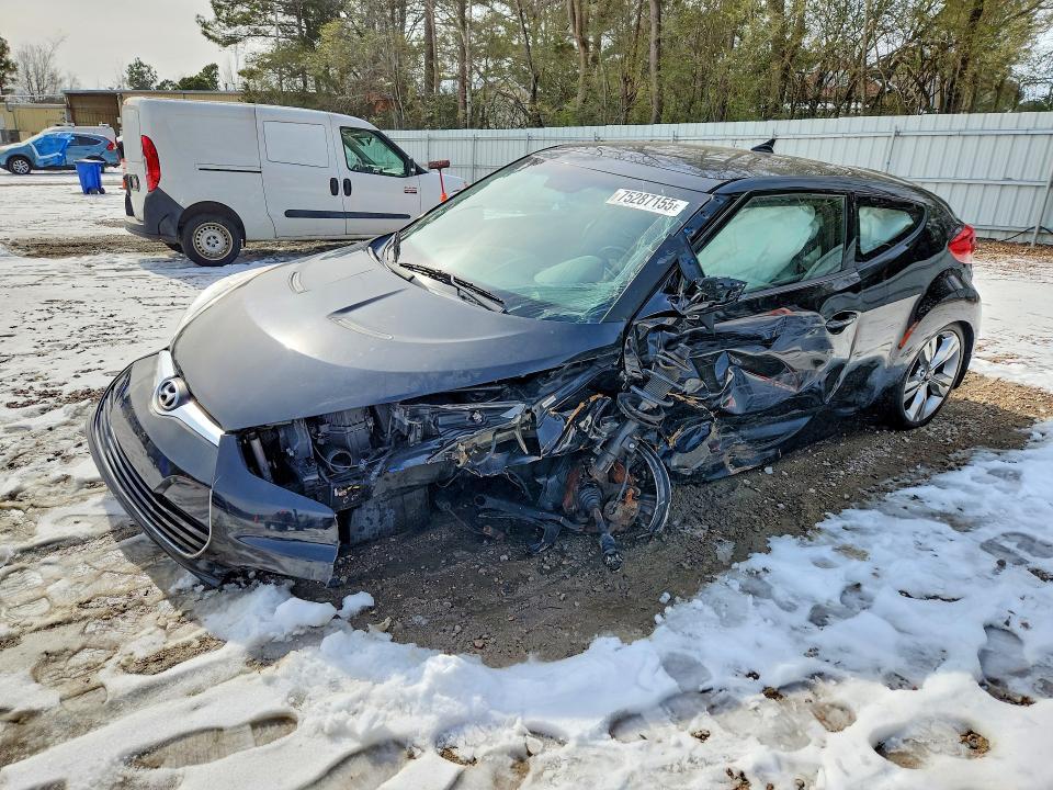 2013 Hyundai Veloster Base