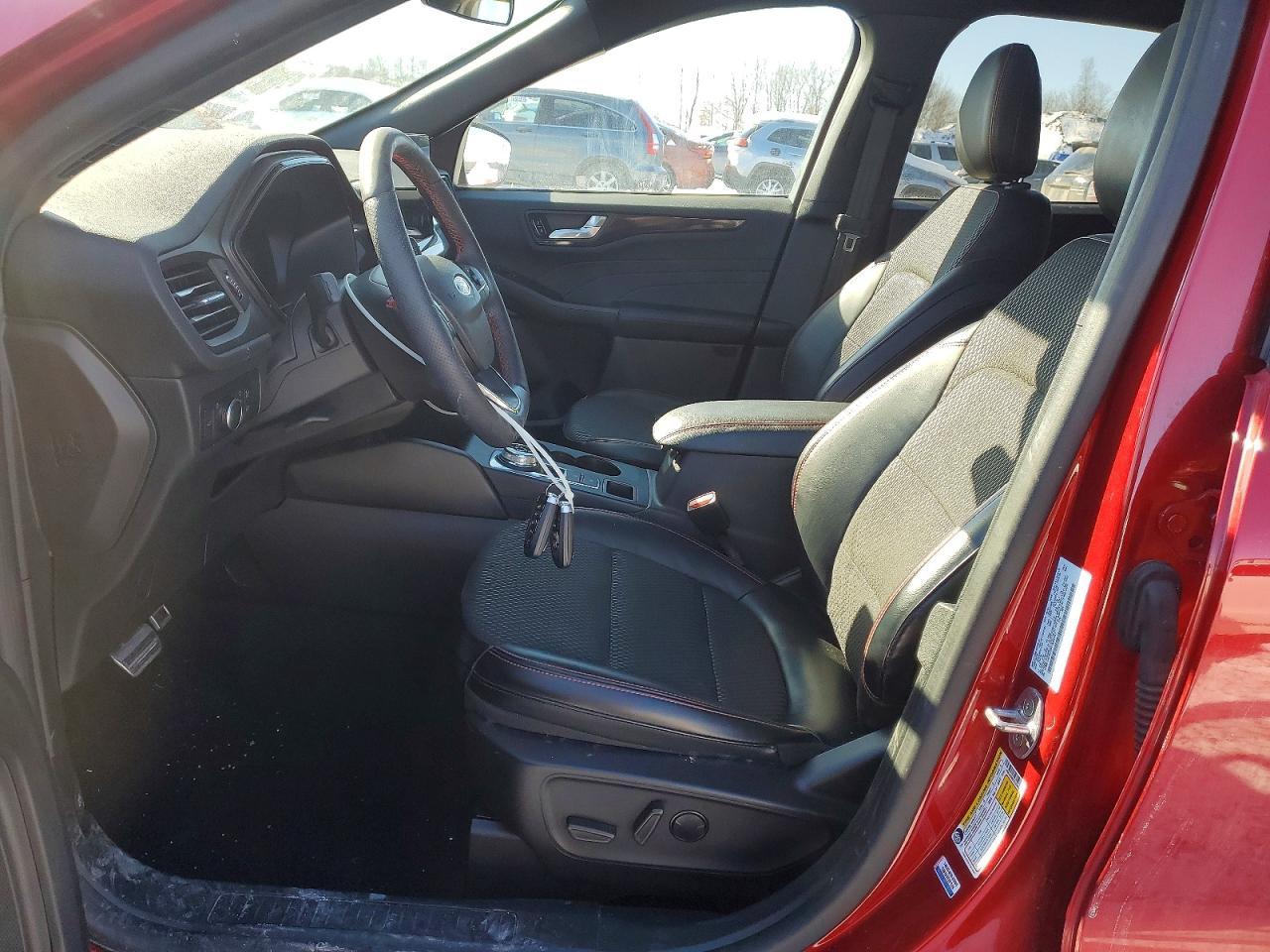 2024 Ford Escape st Line