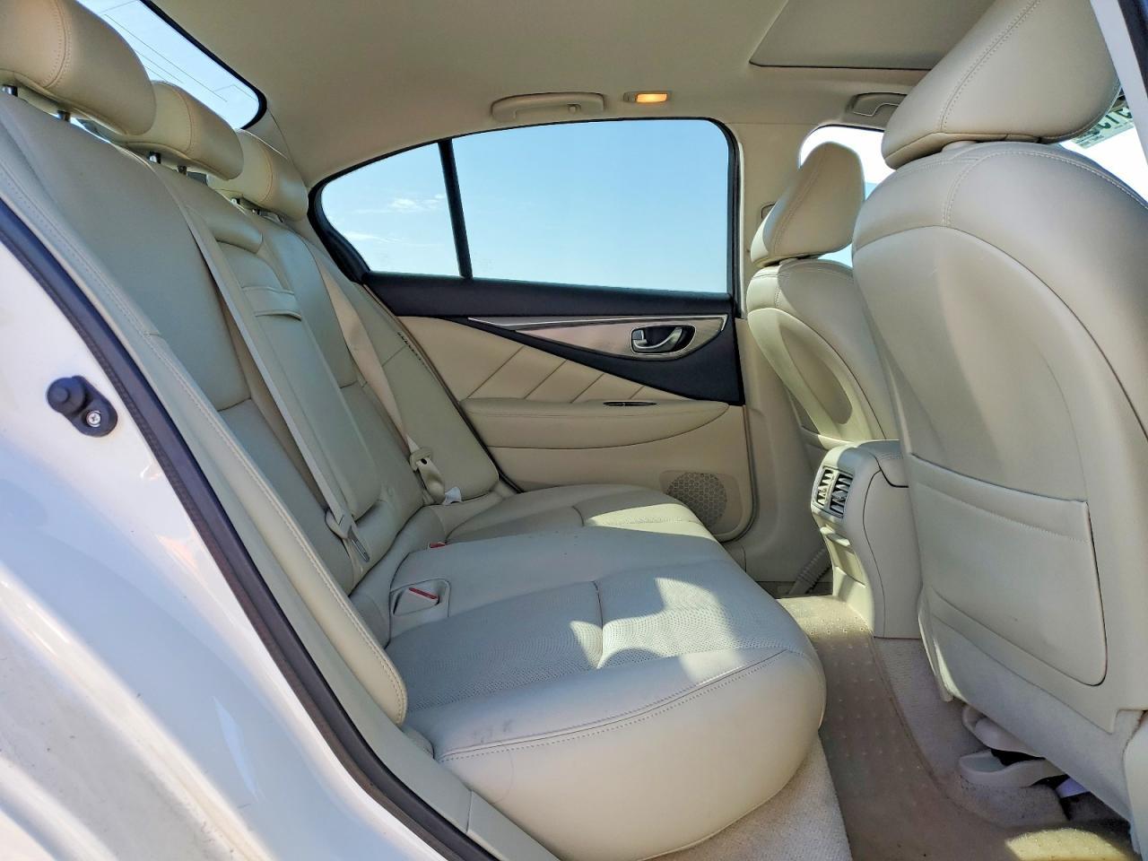 2014 Infiniti Q50 Hybrid Premium