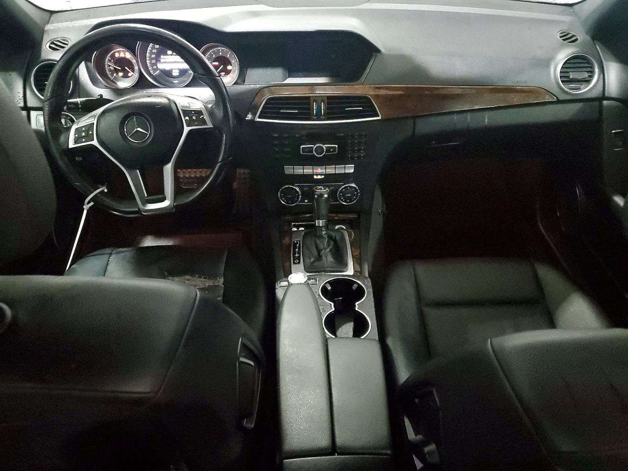 2013 Mercedes-Benz C 250