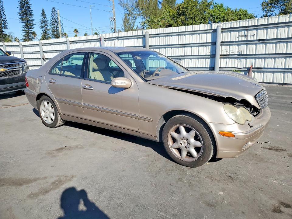 2001 Mercedes-Benz C 240
