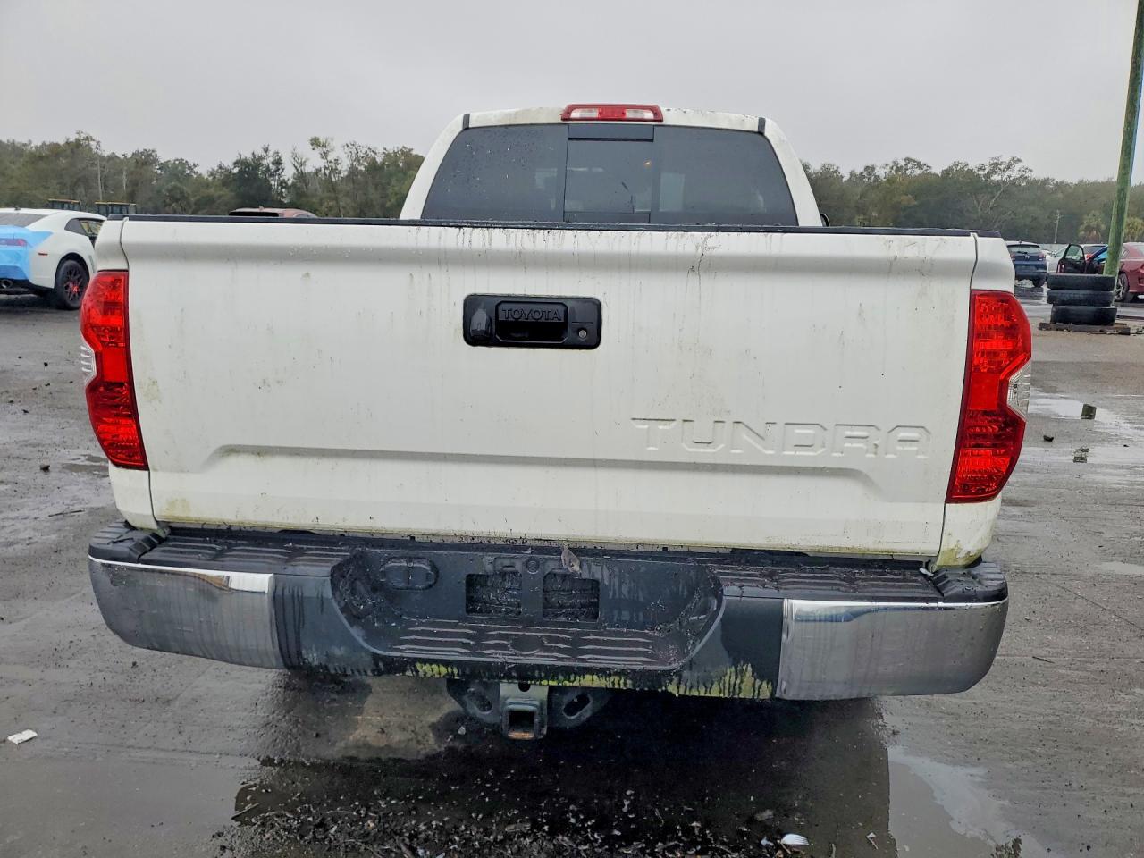 2018 Toyota Tundra SR5
