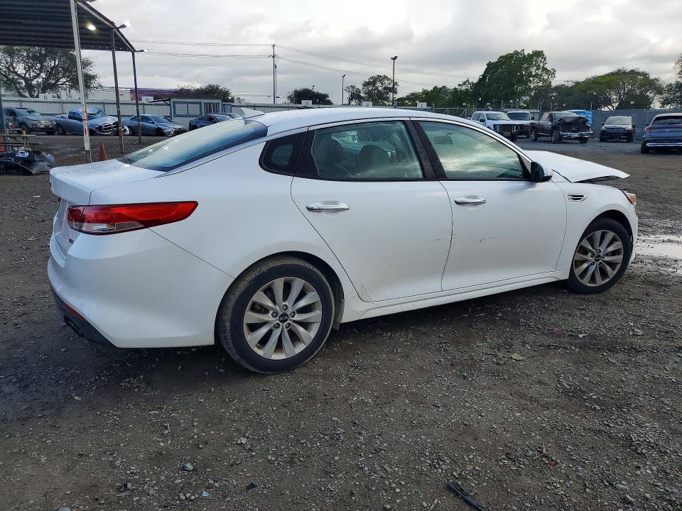 2016 KIA Optima ex