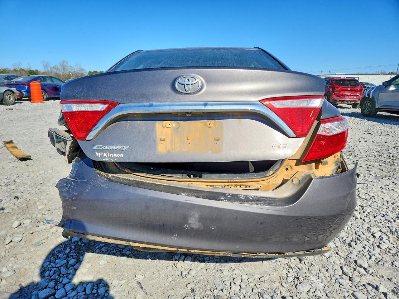 2017 Toyota Camry le