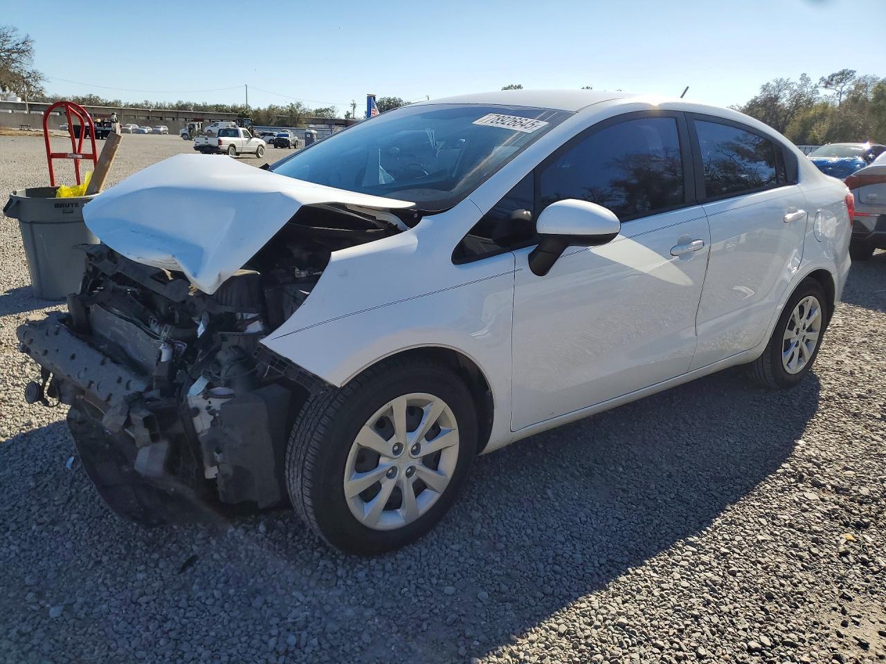 2016 KIA Rio lx
