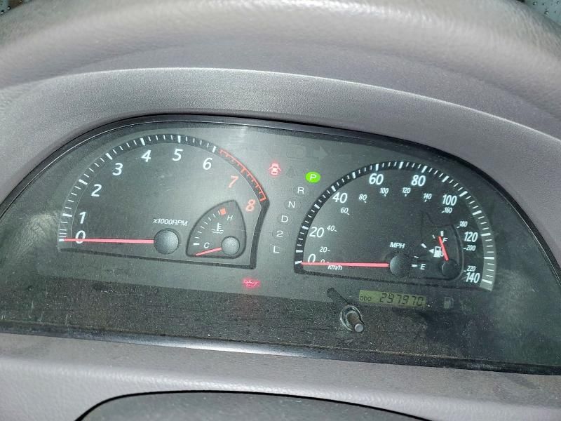 2004 Toyota Camry xle