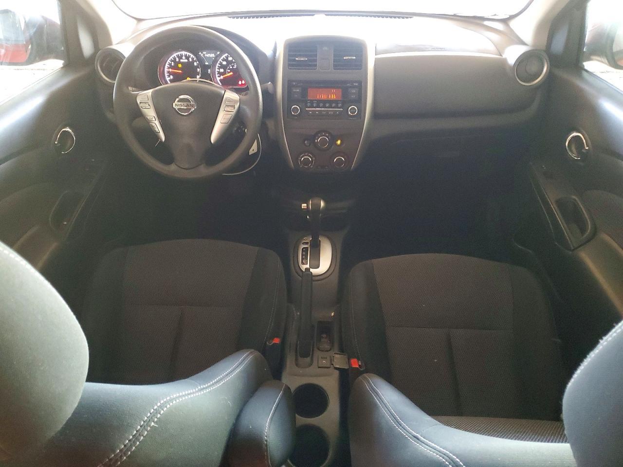 2016 Nissan Versa s