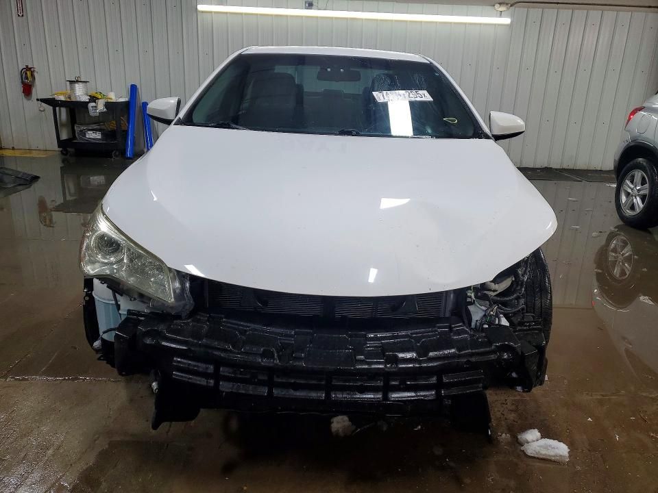 2017 Toyota Camry le