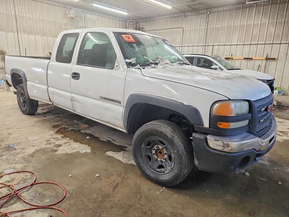 2005 GMC Sierra C2500 Heavy Duty