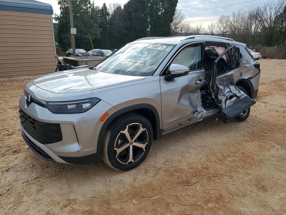 2025 Volkswagen Tiguan se