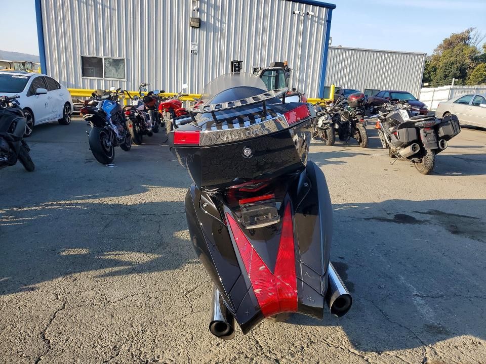 2008 Victory Vision Deluxe