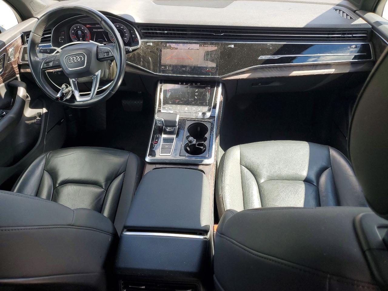 2020 Audi Q7 Premium Plus