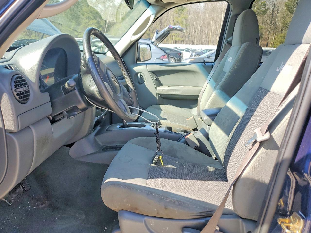 2007 Jeep Liberty Sport